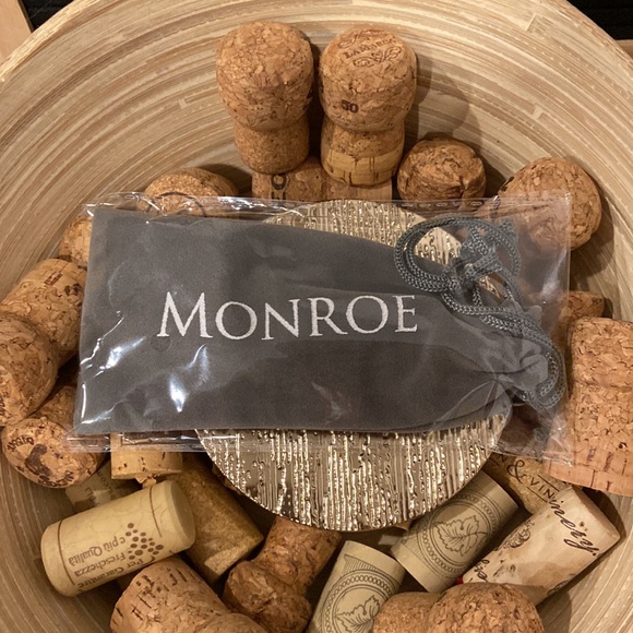 NEW MONROÉ Rose Gold Watch - Picture 8 of 10